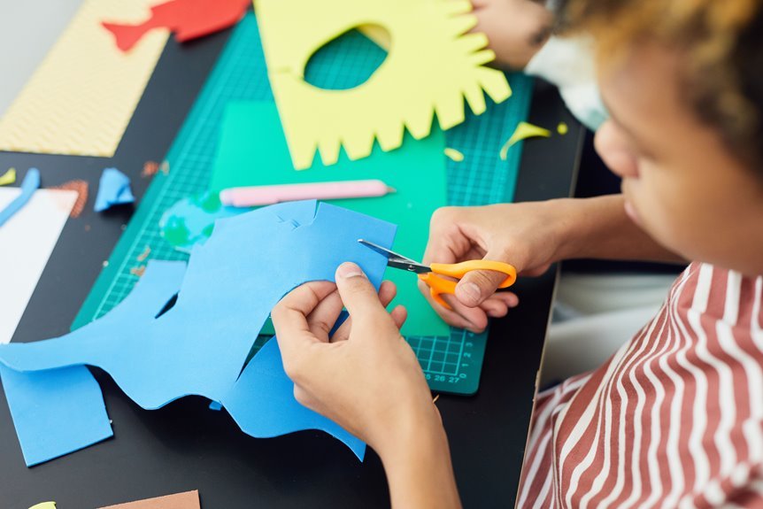 lookwhatmomfound crafts activities featured